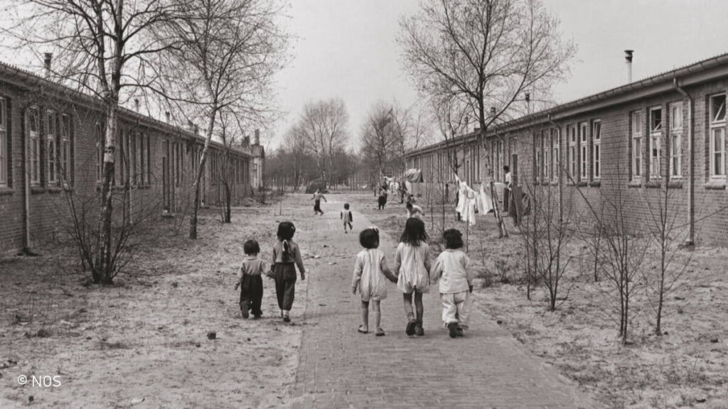 - 1951: Barakken van kamp Lunetten in Vught -